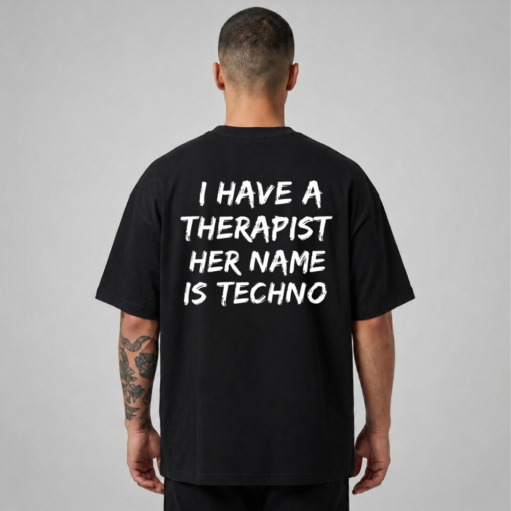 Oversize Premium T-Shirt Her Name Is Techno - Siyah